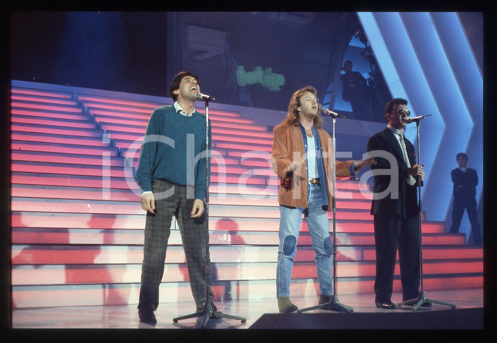 35mm vintage slide* 1987 FESTIVAL DI SANREMO Gianni MORANDI Enrico RUGGERI (3)