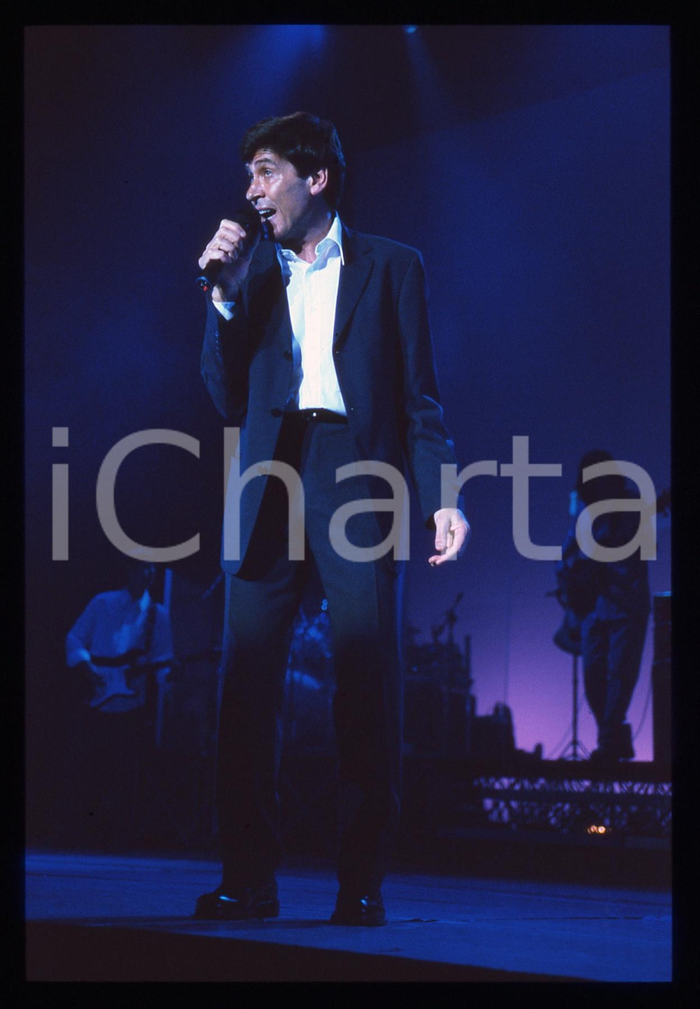 35mm vintage slide* 1995ca Gianni MORANDI in concerto (5)