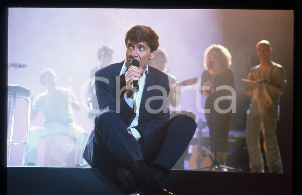 35mm vintage slide* 1995ca Gianni MORANDI in concerto (20)
