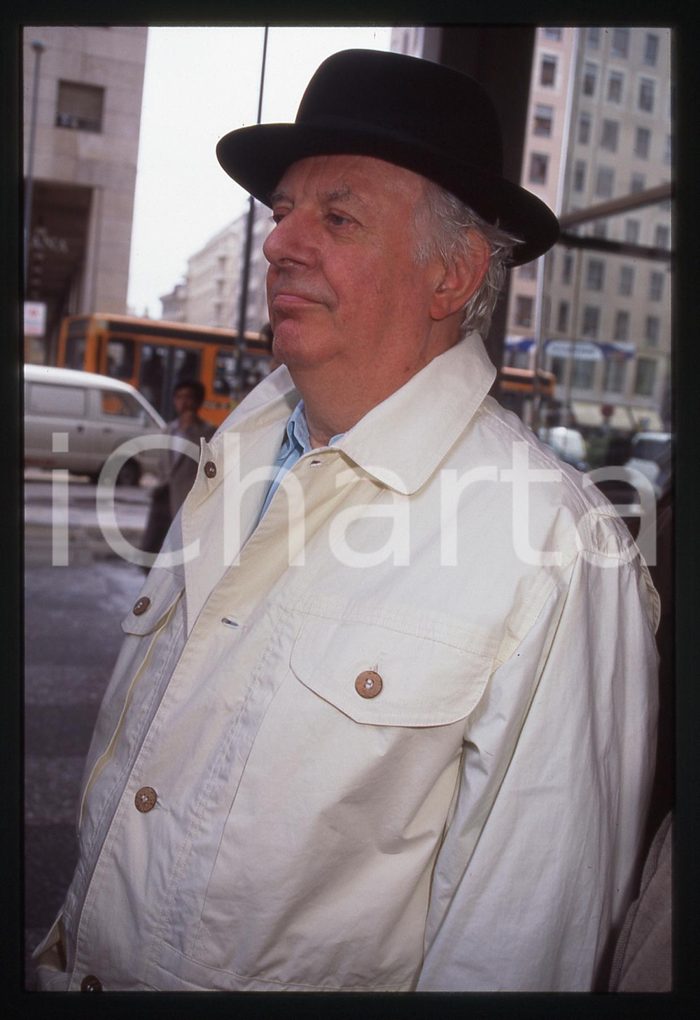35mm vintage slide* 1995 MILANO San Babila Dario FO ritratto (3)