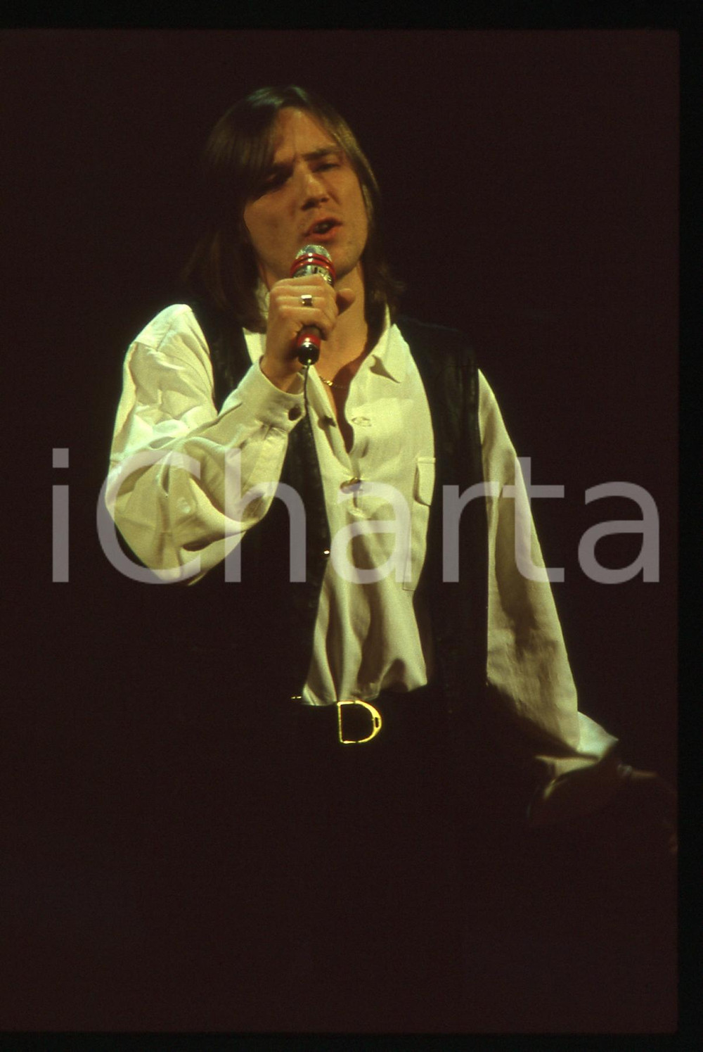 35mm vintage slide* 1992 FESTIVAL DI SANREMO Giampaolo BERTUZZI sul palco (6)