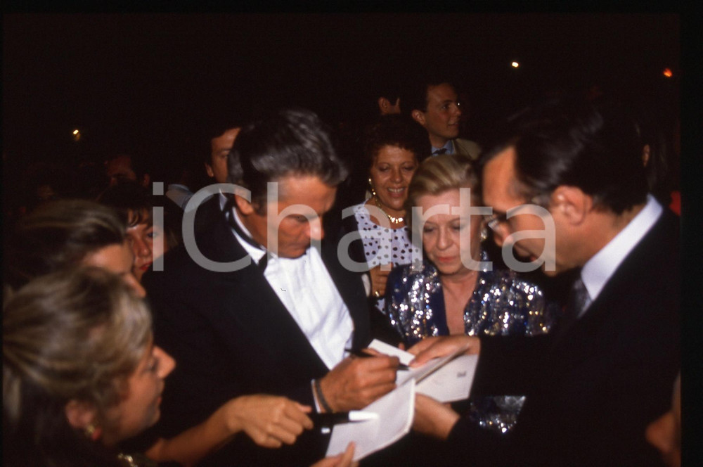 35mm vintage slide* 1989 MONTECARLO Alain DELON con Giulietta MASINA