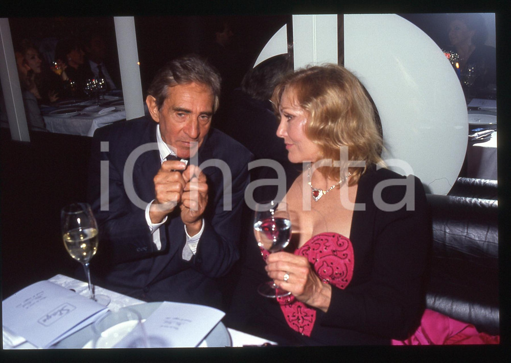 35mm vintage slide* 1991 MILANO Kim NOVAK con Walter CHIARI (10)