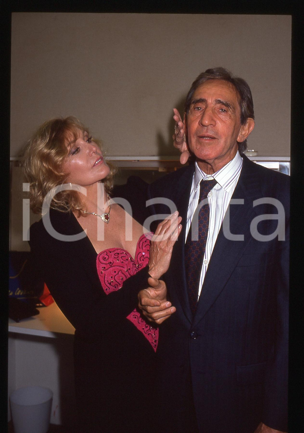 35mm vintage slide* 1991 MILANO TEATRO MANZONI Kim NOVAK con Walter CHIARI (13)