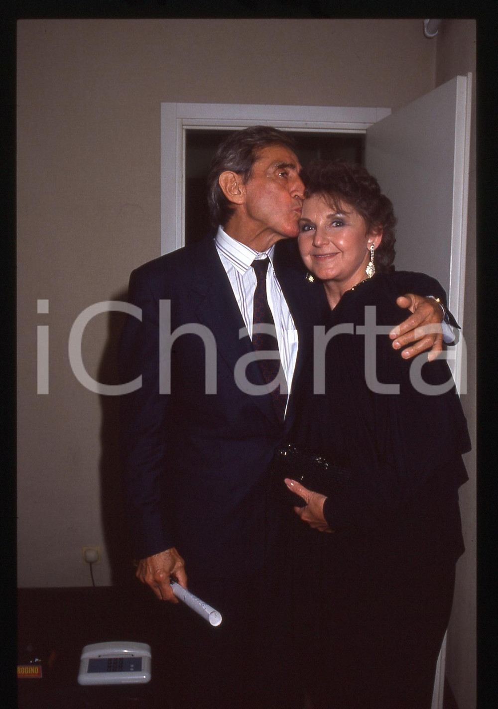 35mm vintage slide* 1991 MILANO TEATRO MANZONI Walter CHIARI con Arlene NOVAK 