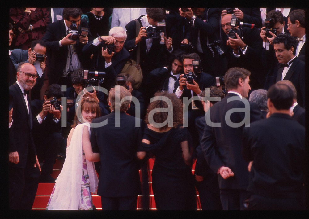 35mm vintage slide* 1989 CANNES Jerzy SKOLIMOWSKI con Valeria GOLINO (8)