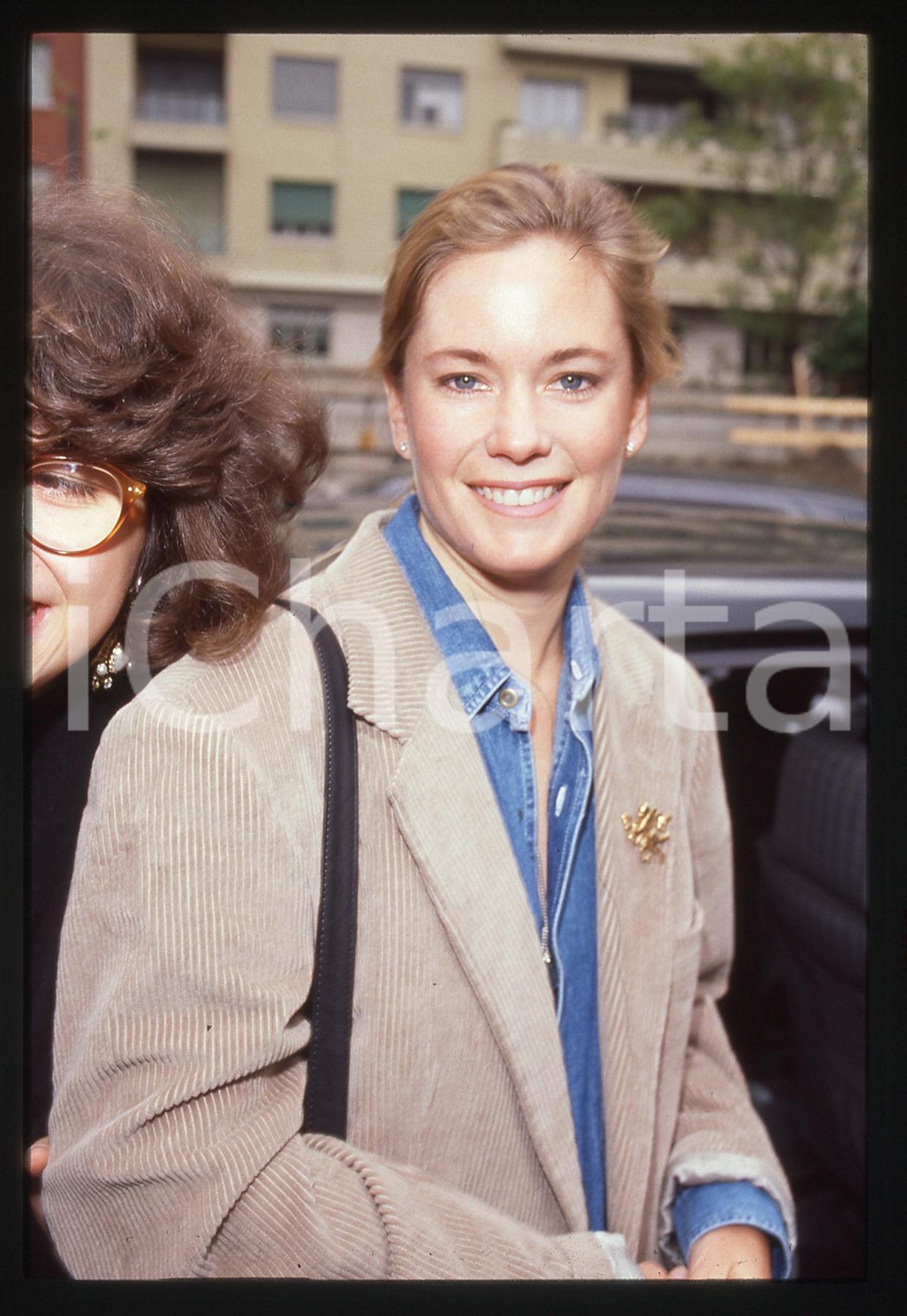 35mm vintage slide* 1990 ITALIA COSTUME Joanna JOHNSON attrice di BEAUTIFUL (17)