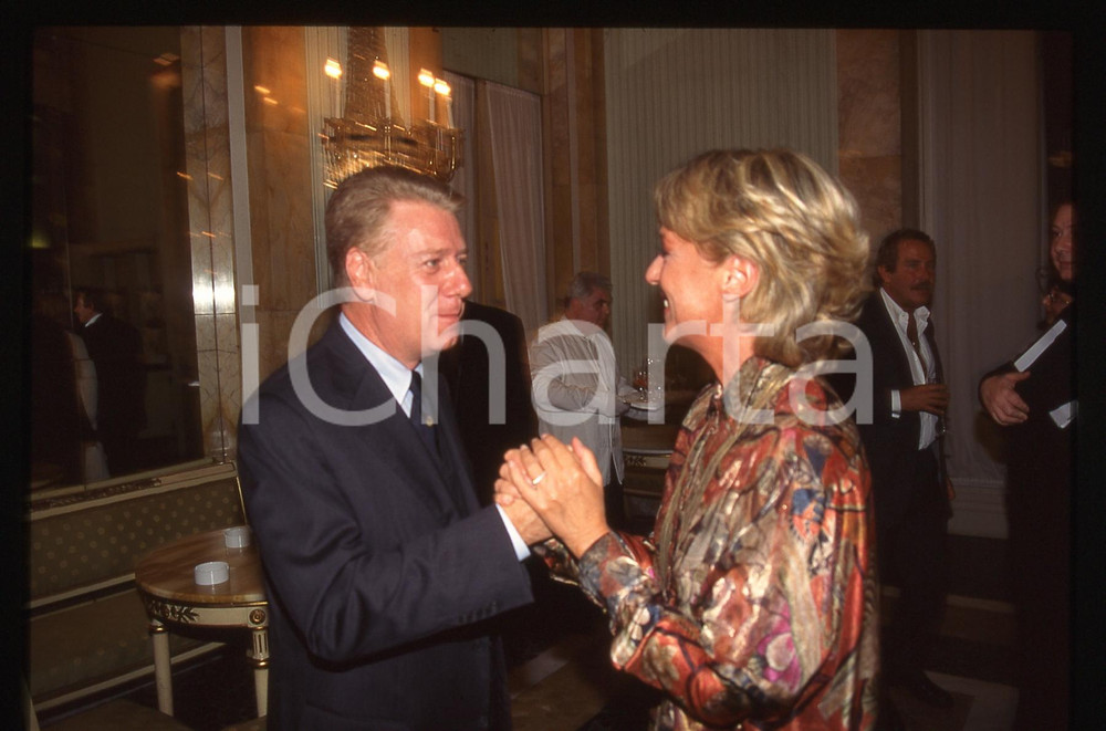 Fotografia d epoca originale 35mm vintage slide 1997 SPETTACOLO Loretta GOGGI con Claudio LIPPI 1 1