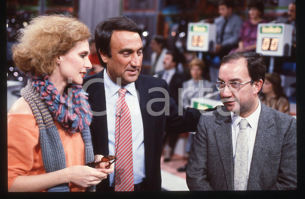 35mm vintage slide* 1986 Loretta GOGGI con Carlo TOGNOLI ed Emilio FEDE (1)