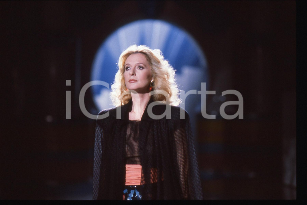 35mm vintage slide* 1985ca SPETTACOLO Loretta GOGGI Ritratto dell'artista (83)
