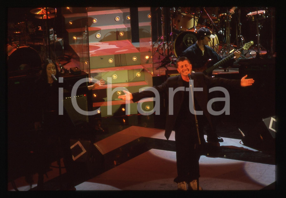 Fotografia d epoca originale 35mm vintage slide 1997 SANREMO GIOVANI KAIGO sul palco dell Ariston 6 1