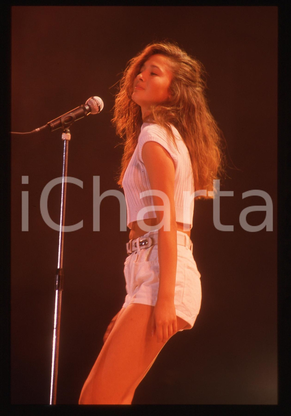 35mm vintage slide* 1987 VERONA Kiki GAIDA durante esibizione al FESTIVALBAR 1