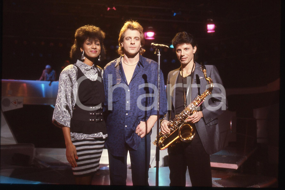 35mm vintage slide* 1990ca MUSICA Eddie MONEY durante un'esibizione (13)