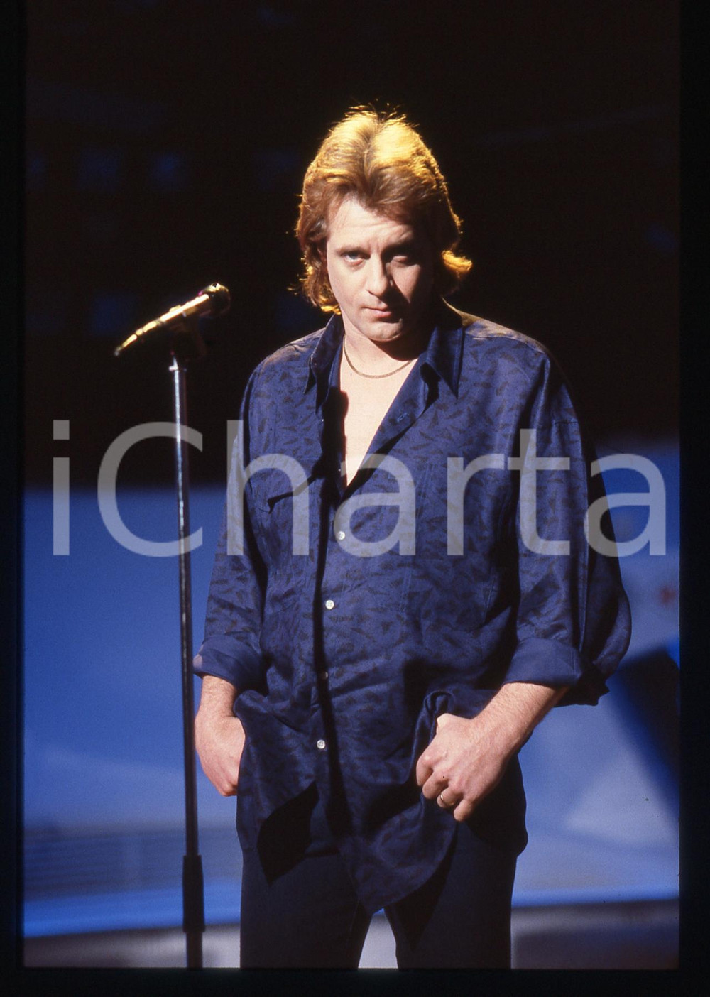 35mm vintage slide* 1990ca MUSICA Eddie MONEY durante un'esibizione (14)