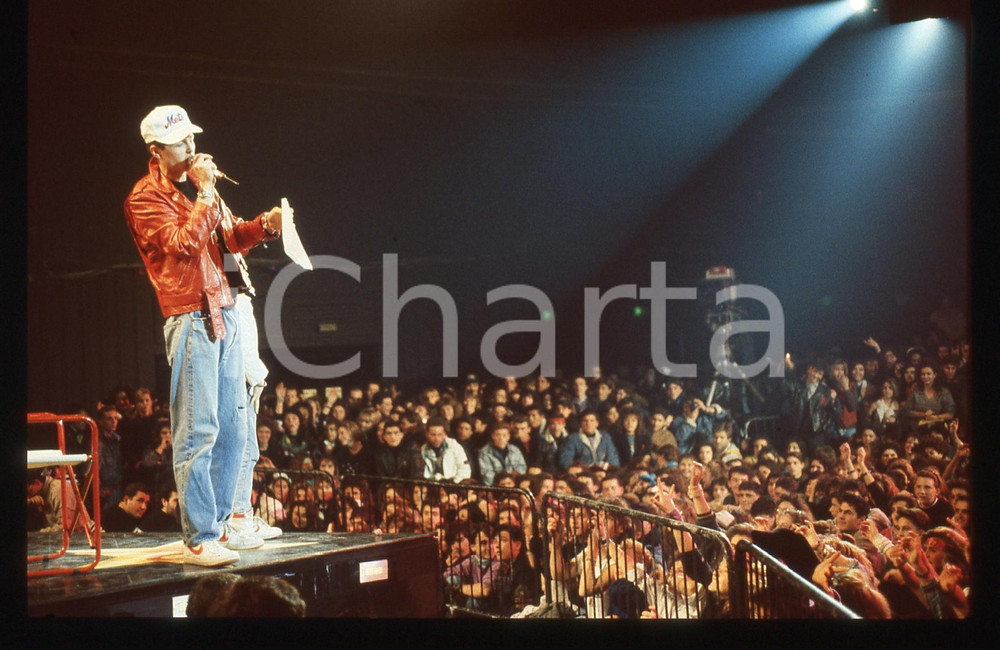 35mm vintage slide* 1988 MILANO  Lorenzo JOVANOTTI al Rolling Stone (2)