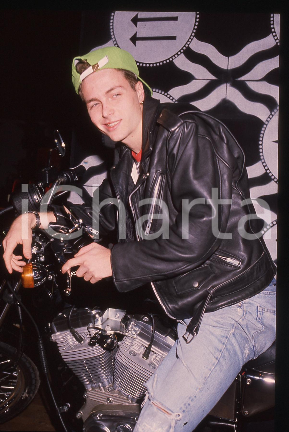 35mm vintage slide* 1988 MILANO Lorenzo JOVANOTTI al Rolling Stone (11)