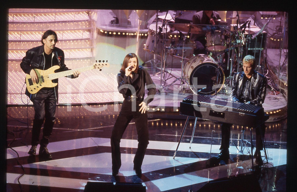 35mm vintage slide* 1997 FESTIVAL DI SANREMO DIROTTA SU CUBA all'Ariston (5)