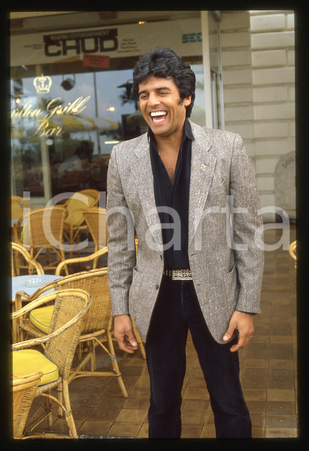 35mm vintage slide* 1990ca CANNES (?) Erik ESTRADA Ritratto dell'attore (2)