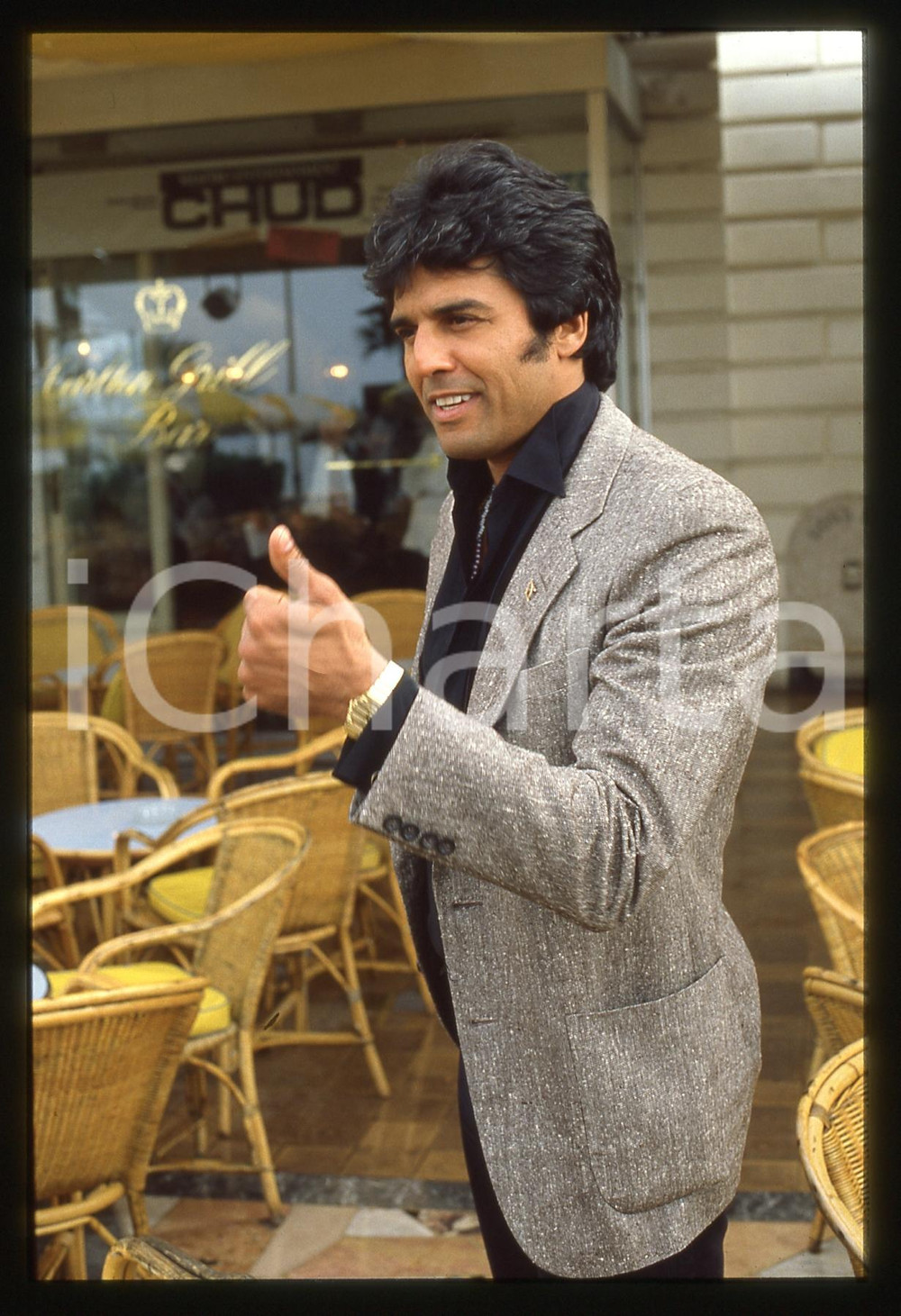 35mm vintage slide* 1990ca CANNES (?) Erik ESTRADA Ritratto dell'attore (5)
