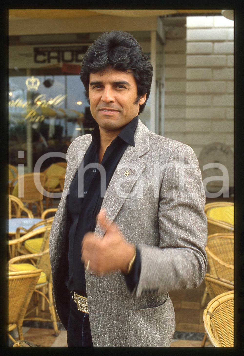 35mm vintage slide* 1990ca CANNES (?) Erik ESTRADA Ritratto dell'attore (15)