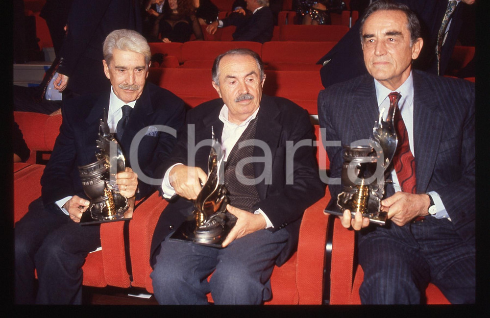 35mm vintage slide*1990 SAINT VINCENT Vittorio GASSMAN premiato con GROLLA D'ORO