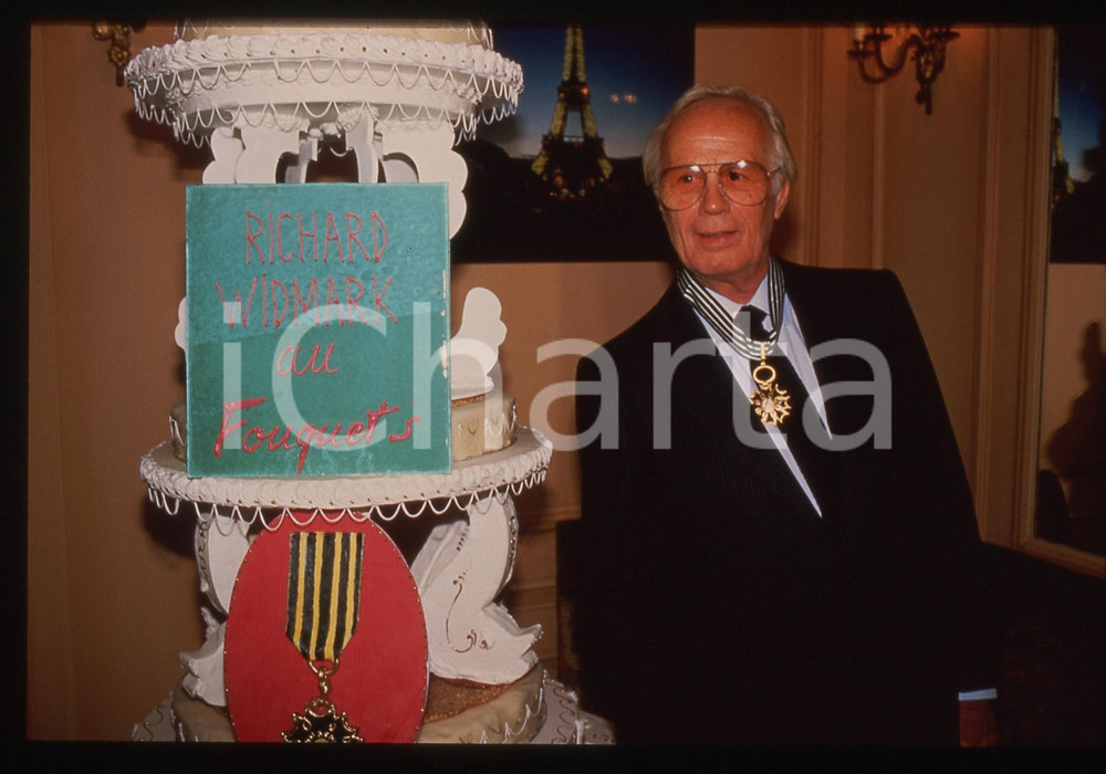 35mm vintage slide* 1987 PARIS Richard WIDMARK Ordre des Arts et des Lettres (1)