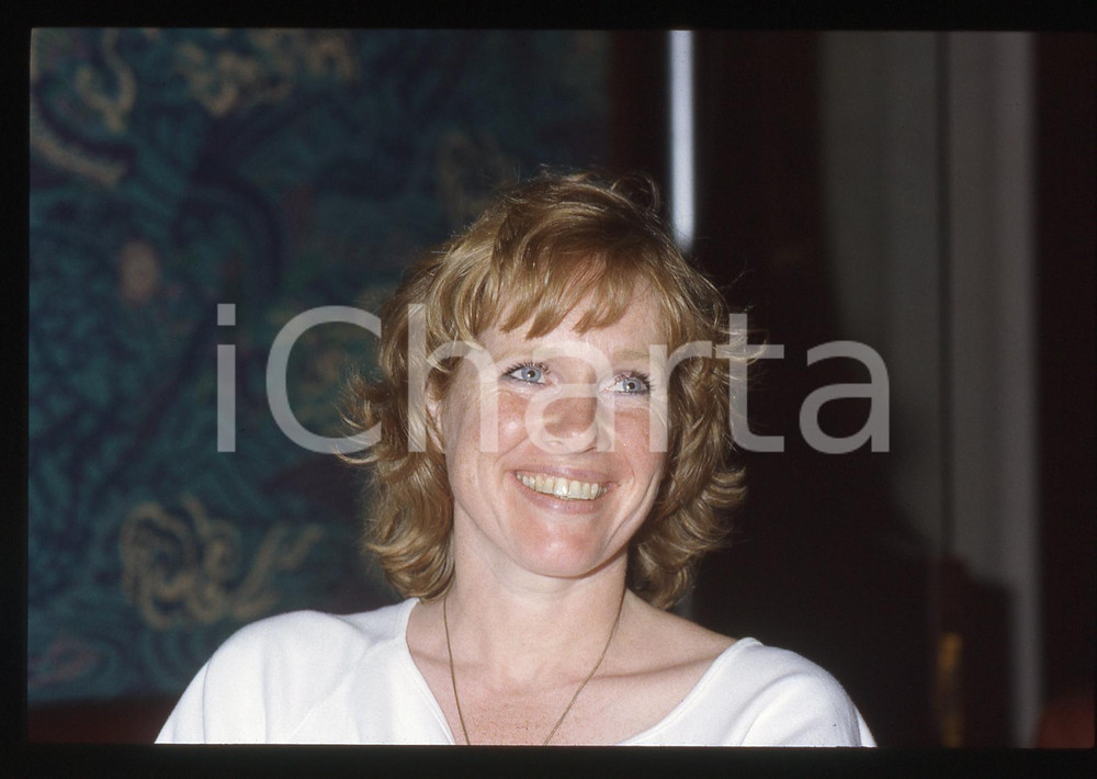 35mm vintage slide* 1985ca CINEMA Liv ULLMANN Ritratto dell'attrice (1)
