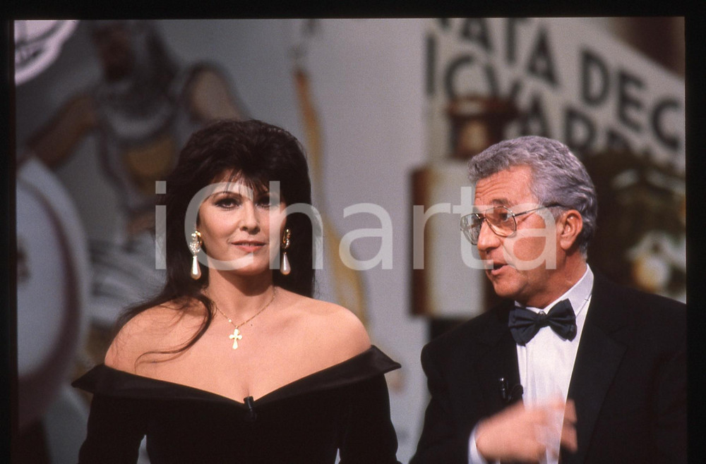 35mm vintage slide* 1990 RAI 2 Claudia MORI Pino CARUSO conducono Dudù Dudù 5