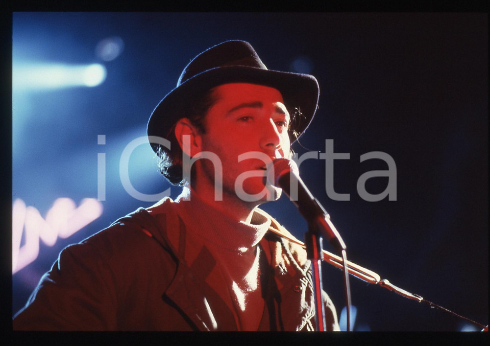 35mm vintage slide* 1990ca MUSiCA Luca CARBONI durante un concerto (2)