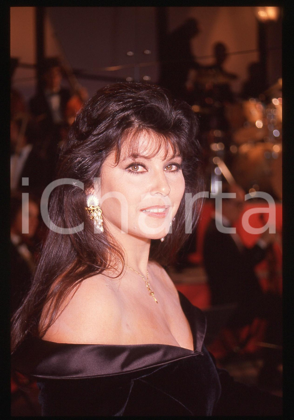 35mm vintage slide* 1990 RAI 2 Claudia MORI durante programma Dudù Dudù (5)