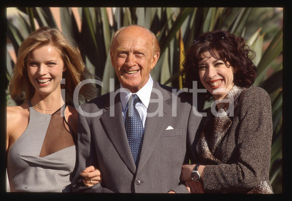 35mm vintage slide*1998 SANREMO Raimondo VIANELLO Eva HERZIGOVA Veronica PIVETTI