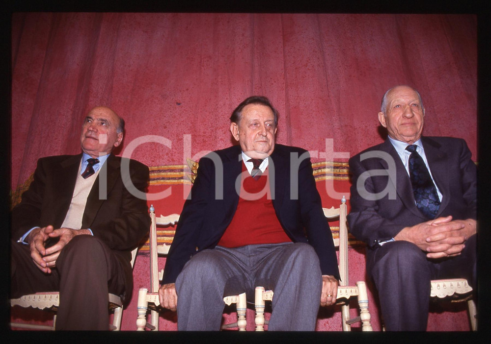 35mm vintage slide* 1990ca CICLISMO Gino BARTALI Fiorenzo MAGNI ad un convegno 2