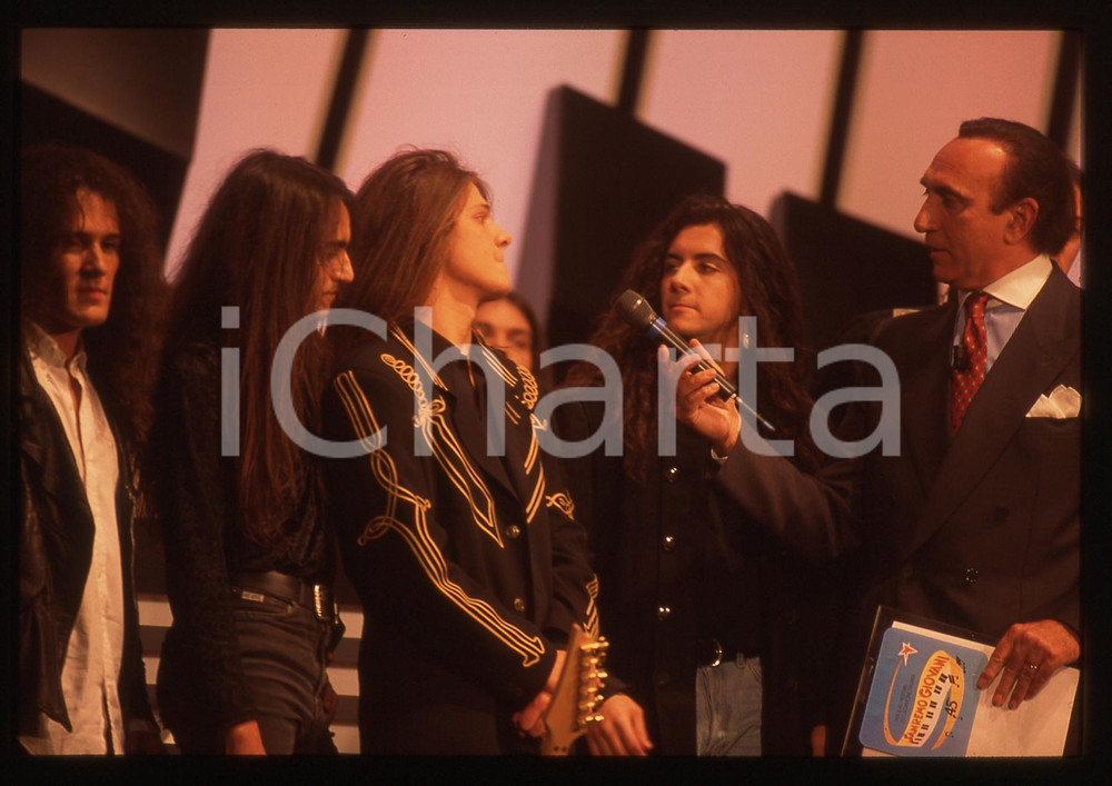 Fotografia d epoca originale 35mm vintage slide 1994 SANREMO GIOVANI Pippo BAUDO presenta i DHAMM 1 1