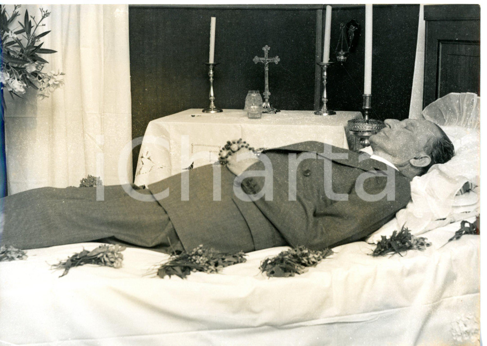 1954 SELLA DI VALSUGANA Alcide DE GASPERI sul letto di morte - Fotografia 18x13