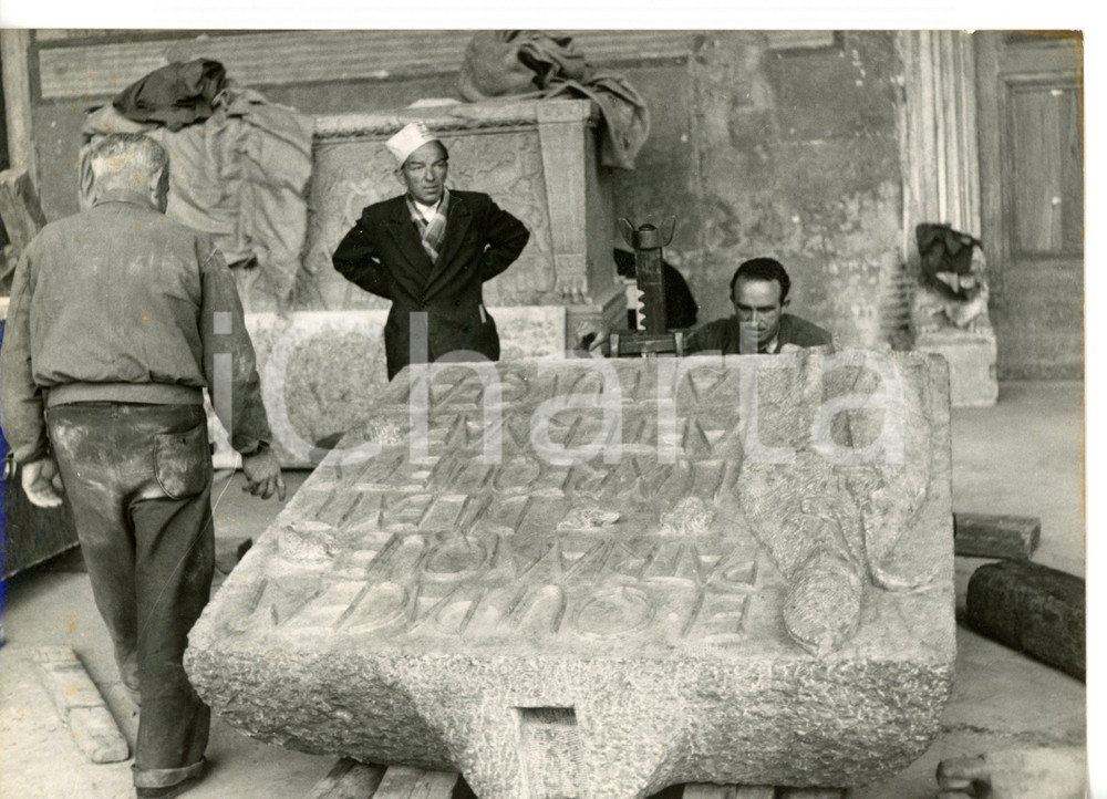 1957 ROMA Cimitero del Verano - Sistemazione tomba Alcide DE GASPERI *Foto 18x13