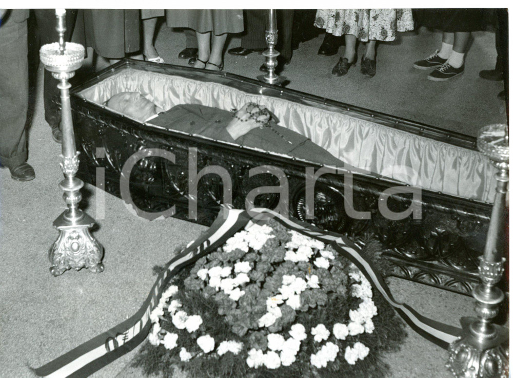 1954 SELLA DI VALSUGANA Funerali Alcide DE GASPERI - Esposizione della salma 