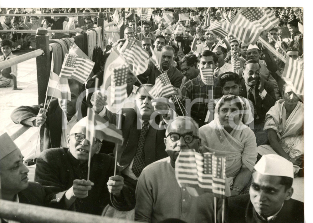 1959 NEW DELHI Ramlila Maidan - Folla acclama Dwight EISENHOWER *Foto 18x13 cm