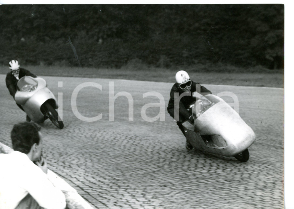 1954 MONZA Prove GP NAZIONI - Pierre MONNERET su GILERA Bill LOMAS su MV AGUSTA
