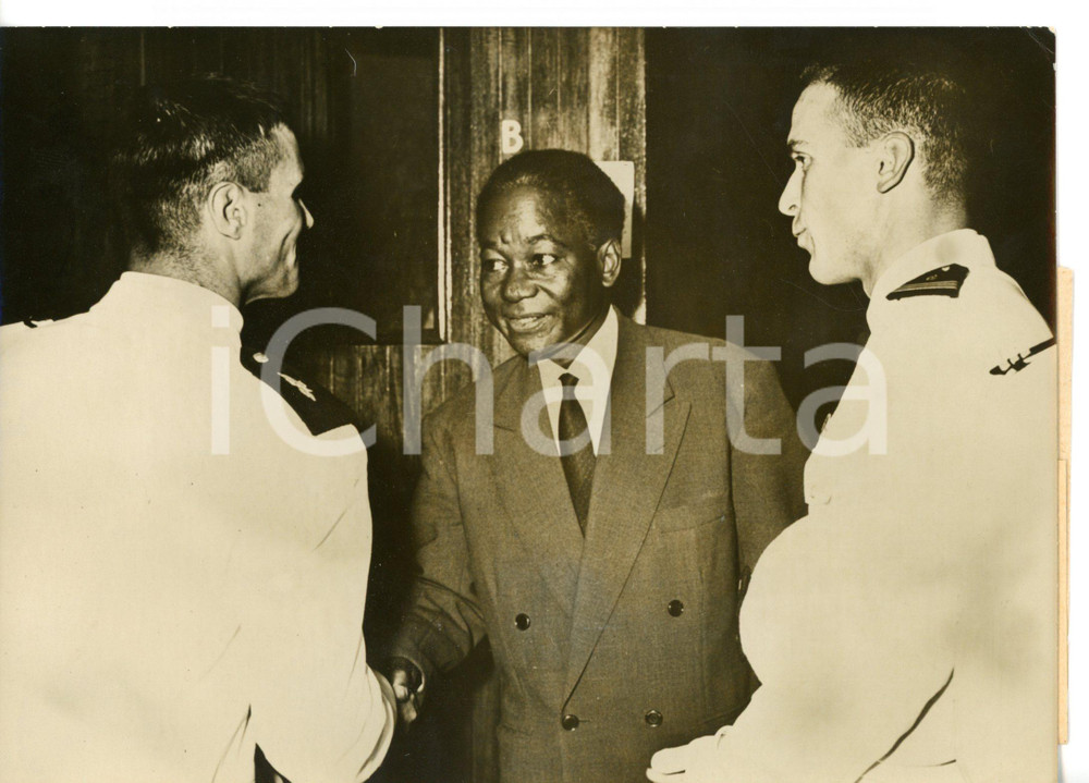 1959 ABIDJAN (COSTA D'AVORIO) Ministro Auguste DENISE riceve ufficiali cadetti