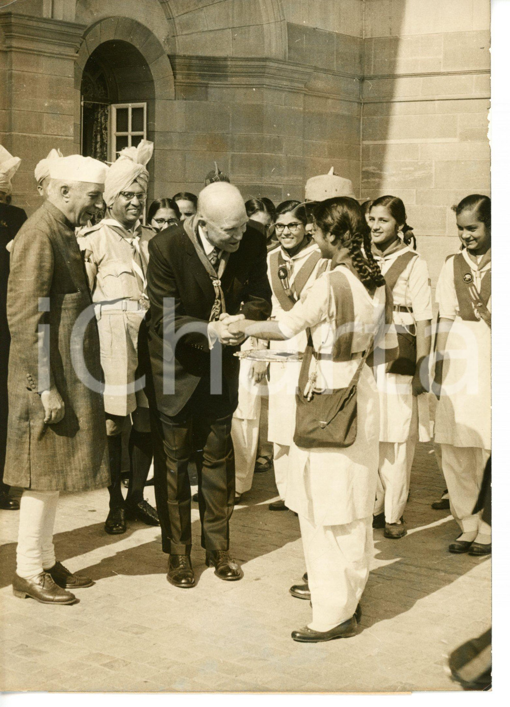 1959 INDIA Delegazione di scout riceve Dwight EISENHOWER Foto 13x18 cm