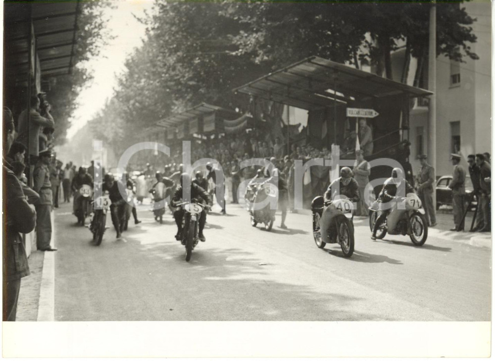 1954 CODOGNO Campionato di I Categoria - Partenza delle moto Foto 18x13