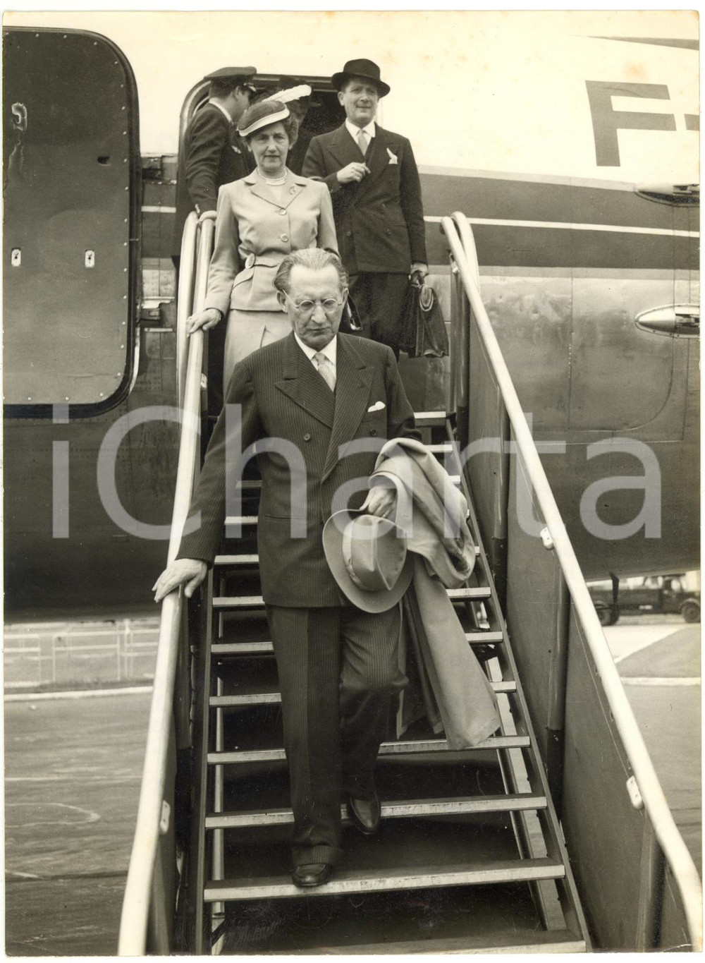 1953 LONDON CROYDON AIRPORT Arrivo di Alcide DE GASPERI e Francesca ROMANI *Foto