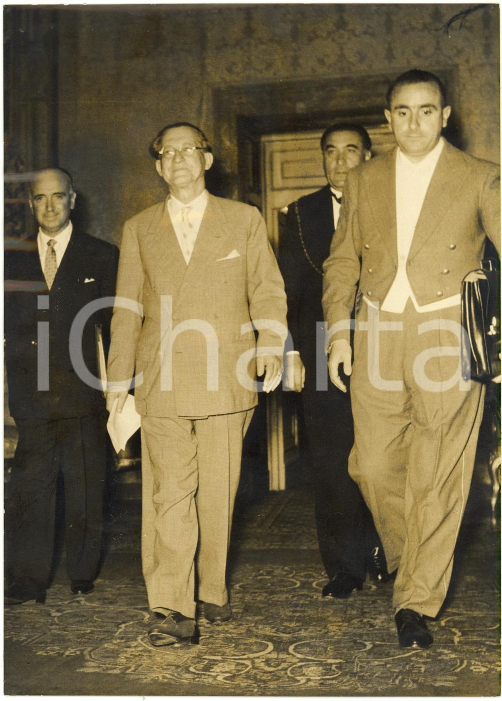 1953 ROMA QUIRINALE - Uscita di Alcide DE GASPERI da colloquio con Luigi EINAUDI