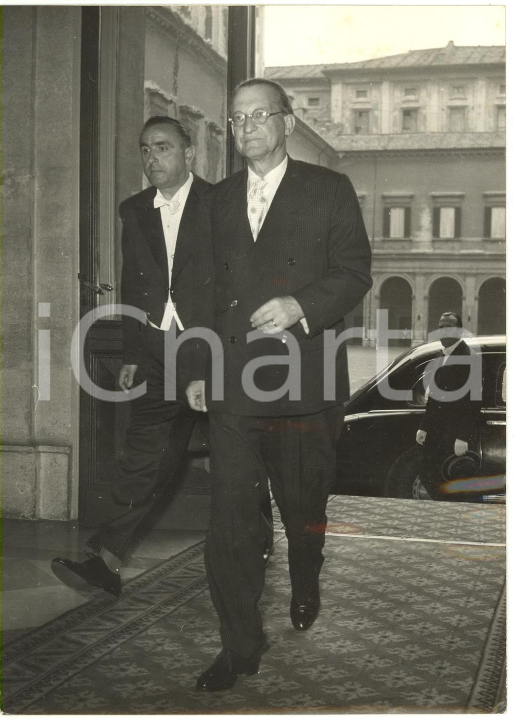 1953 ROMA Alcide DE GASPERI giunge al Quirinale per rassegnare dimissioni *Foto