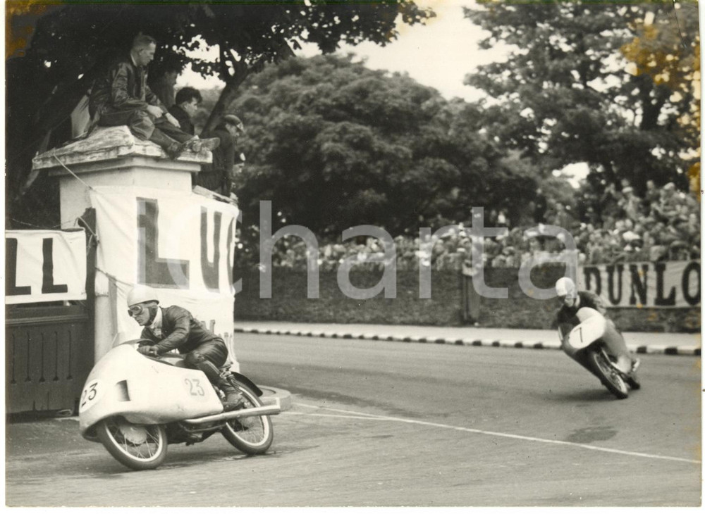 1954 ISOLA DI MAN Tourist Trophy 125 - Carlo UBBIALI seguito da Rupert HOLLAUS