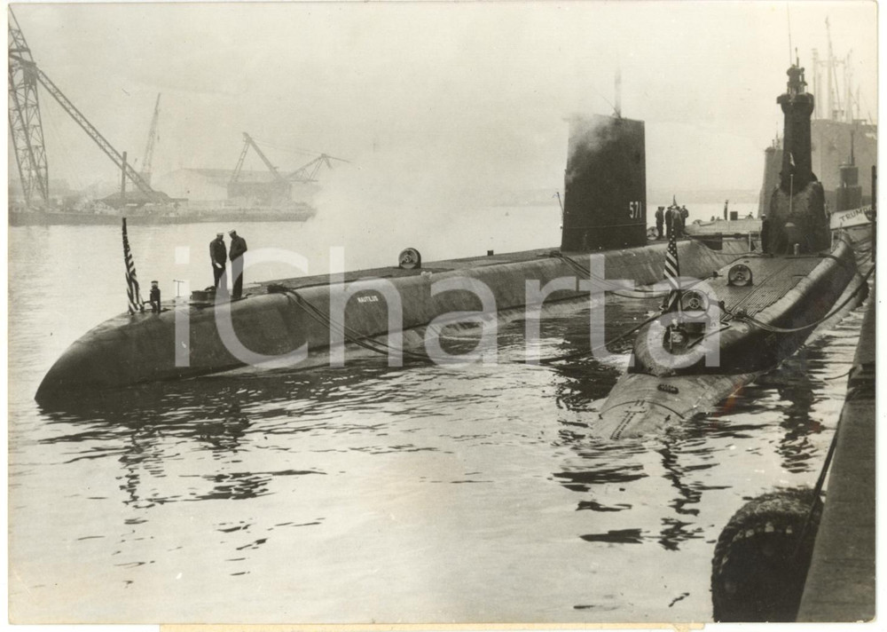 1957 PORTO DI LA HAVRE - Sottomarino atomico americano NAUTILUS ormeggiato *Foto