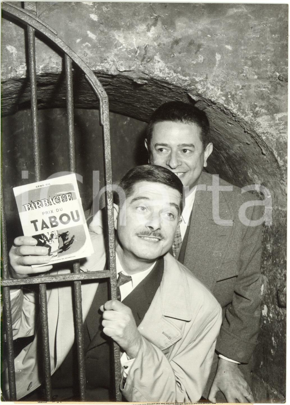 1959 PARIS PRIX DU TABOU Robert ROCCA et GENO-GIL avec son livre "Barbache"