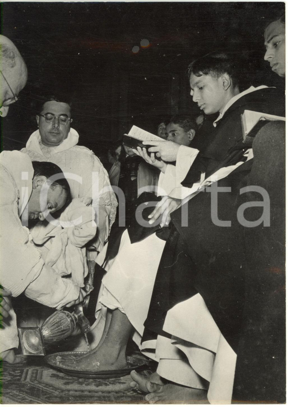 1954 ROMA - SETTIMANA SANTA Rito della lavanda dei piedi - Giovedì Santo *Foto