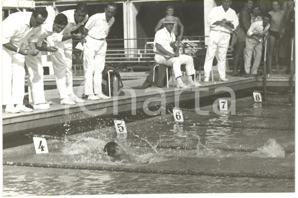 1959 GENOVA Campionati NUOTO - Christian SCHOLLMEIER vince finale 100 mt dorso