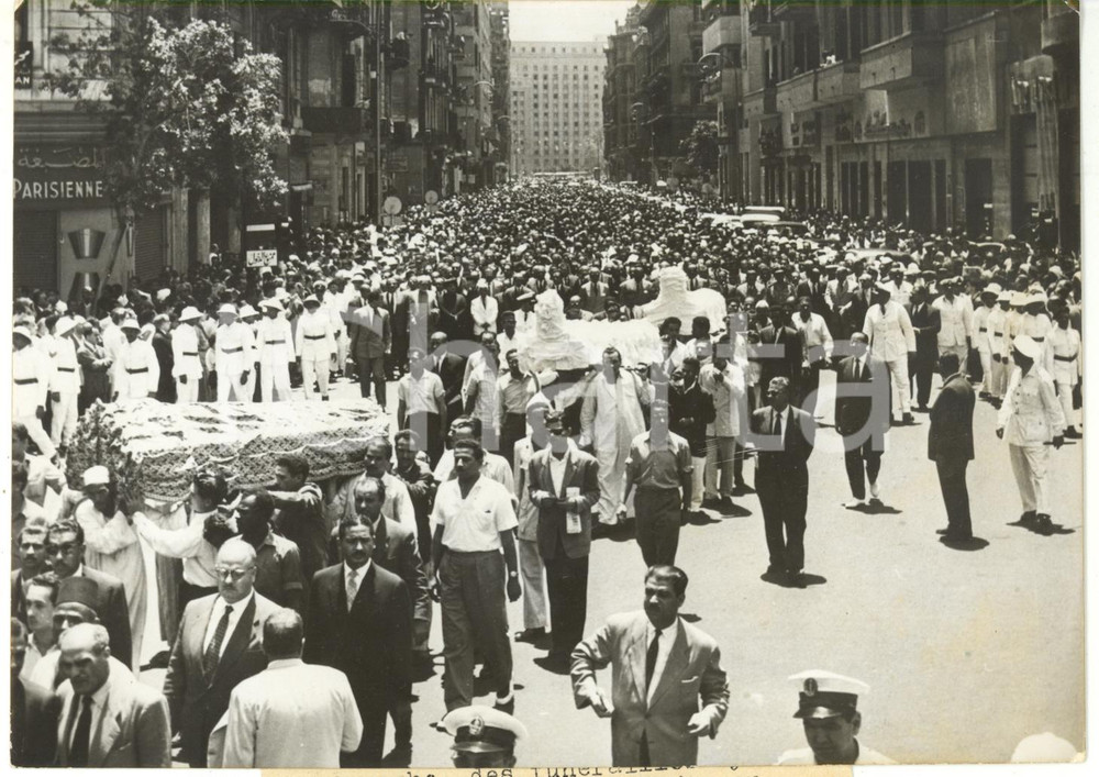 1959 IL CAIRO Naufragio battello DENDERAH - Corteo funebre per la vittime *Foto